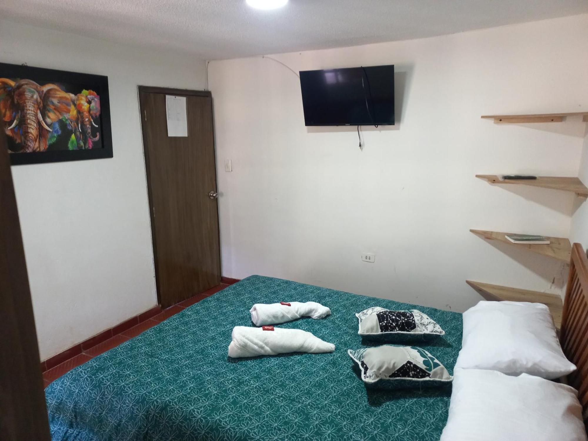 Hospedaje Y Camping Del Rio 蒙圭 外观 照片